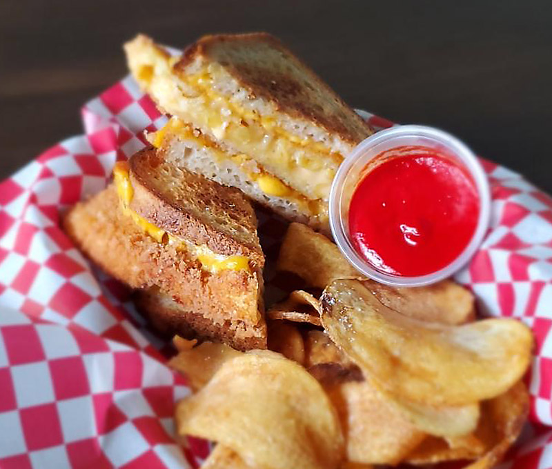 deep fried mac and grilled cheese